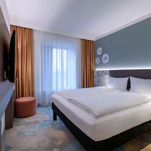 Comfort Zimmer mit Kingsize-Bett